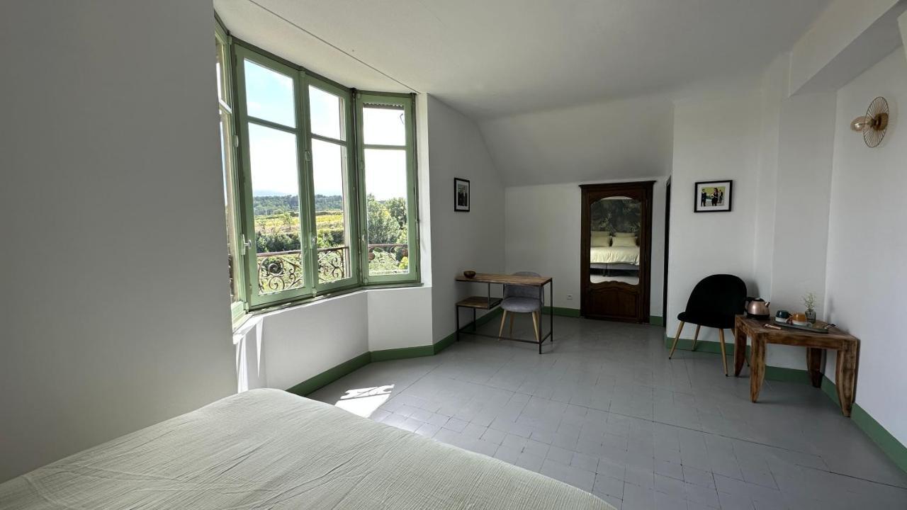 Chambre Tropicale Au Domaine De L'Aven Villeneuve-Minervois Esterno foto